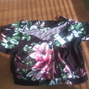 Brand new crop top from express store